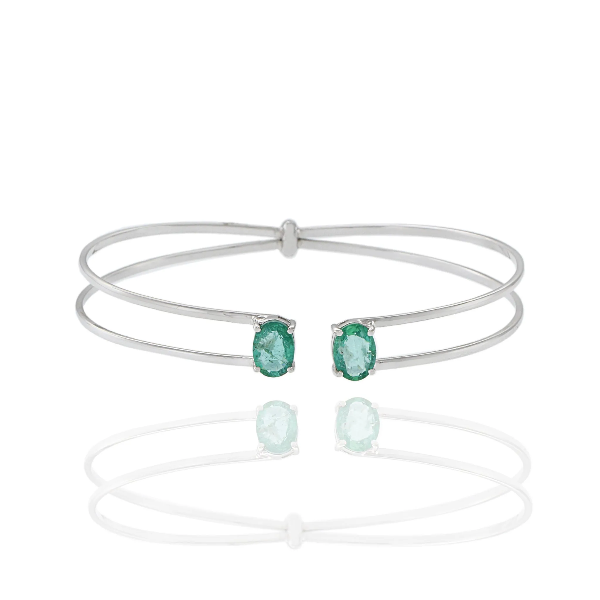 18KT White Gold Emerald Cuff Bangle