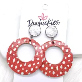 2.5" Summer Lil' O Dangle Earrings - Coral Doodle Dots Paradise