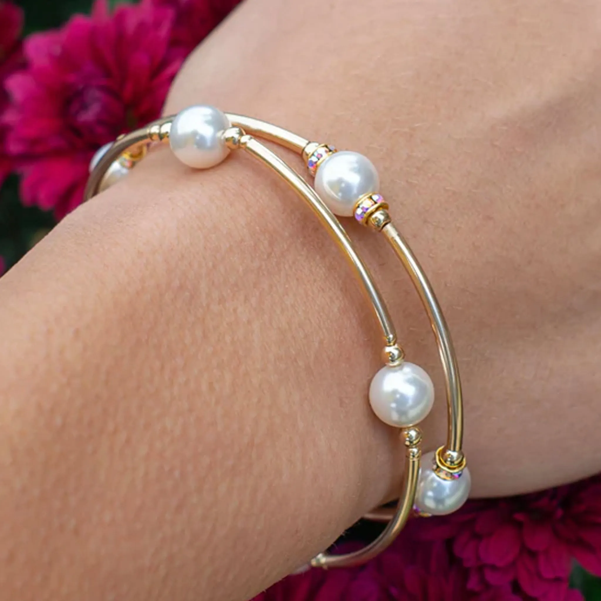 8mm Crystal White Pearl Blessing Bracelet - Gold Links