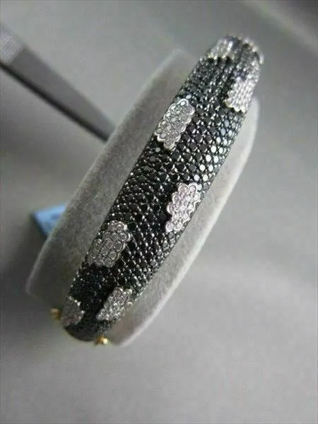 ANTIQUE 18KT ALLIGATOR DESIGN 4.43CT DIAMOND BLACK AND WHITE GOLD BANGLE