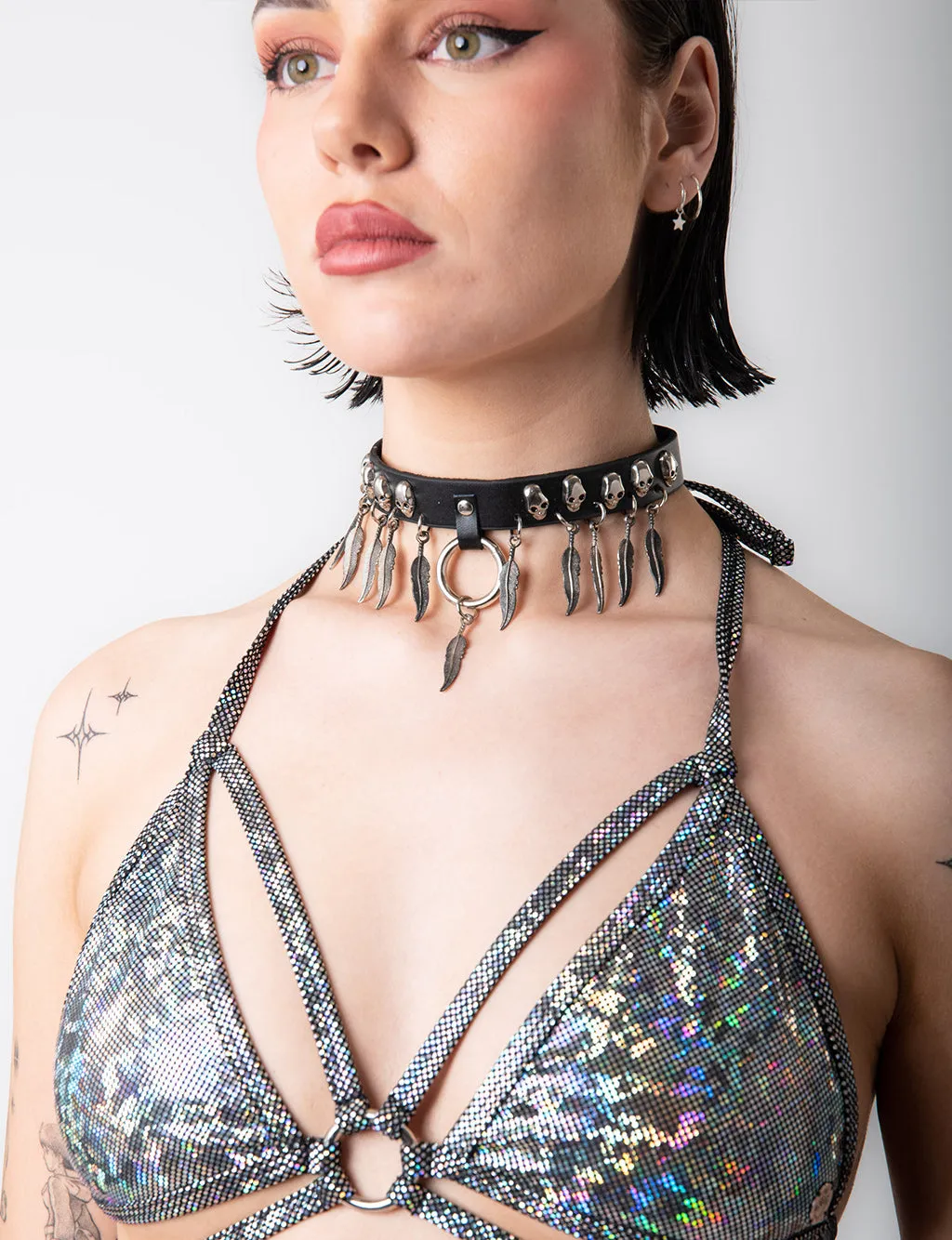 BONES FLOATING CHOKER