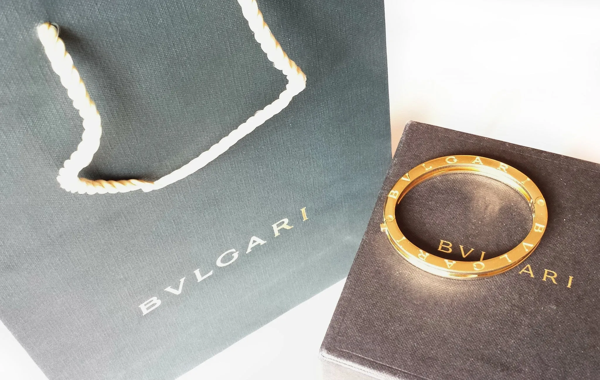 Bulgari Bvlgari B.Zero1 18k Yellow Gold Bangle with Bag & Box