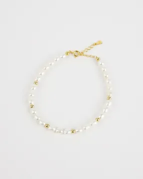 Elegant Seed Beaded Pearl Bracelet | Delicate and Lustrous – Elevate Your Style