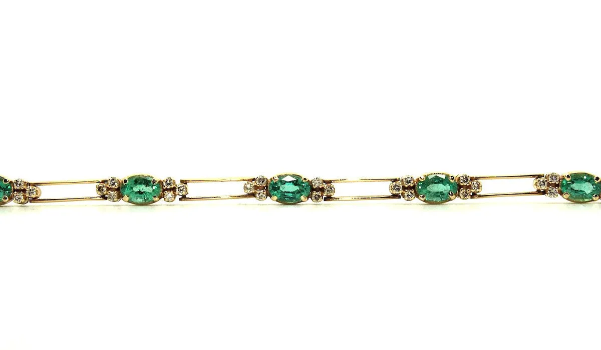 Emerald And Diamond Parallel Bracelet AD No. 0253