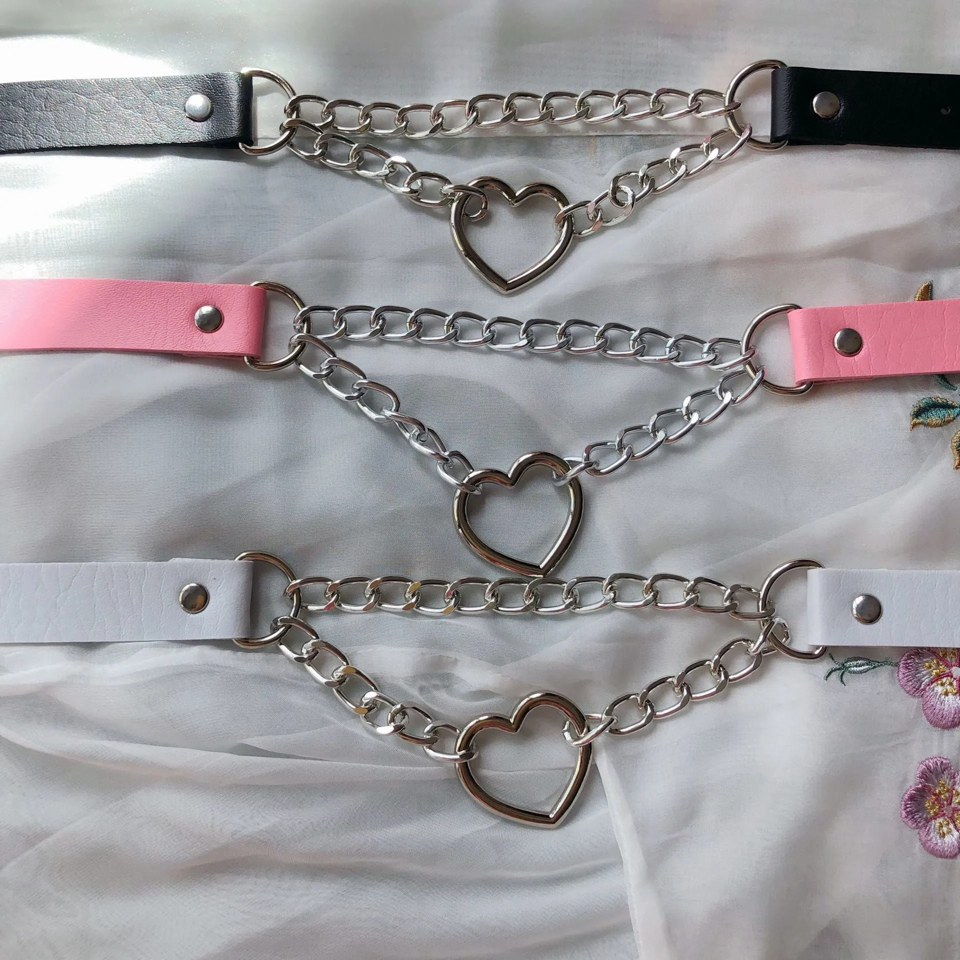 Heart Choker W/ Chain