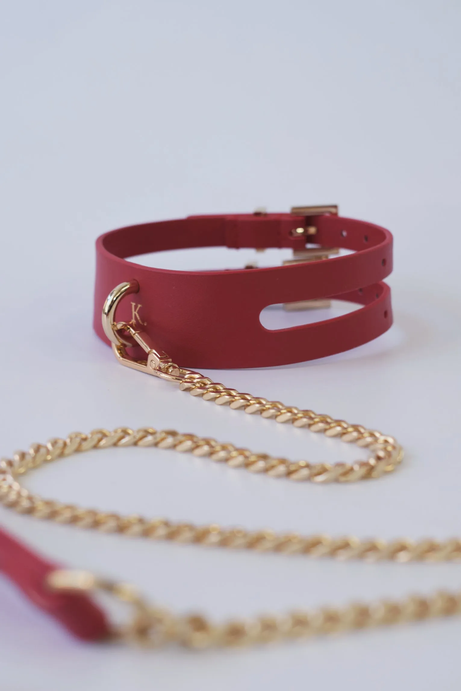 Kink Emelia Leash Choker Red