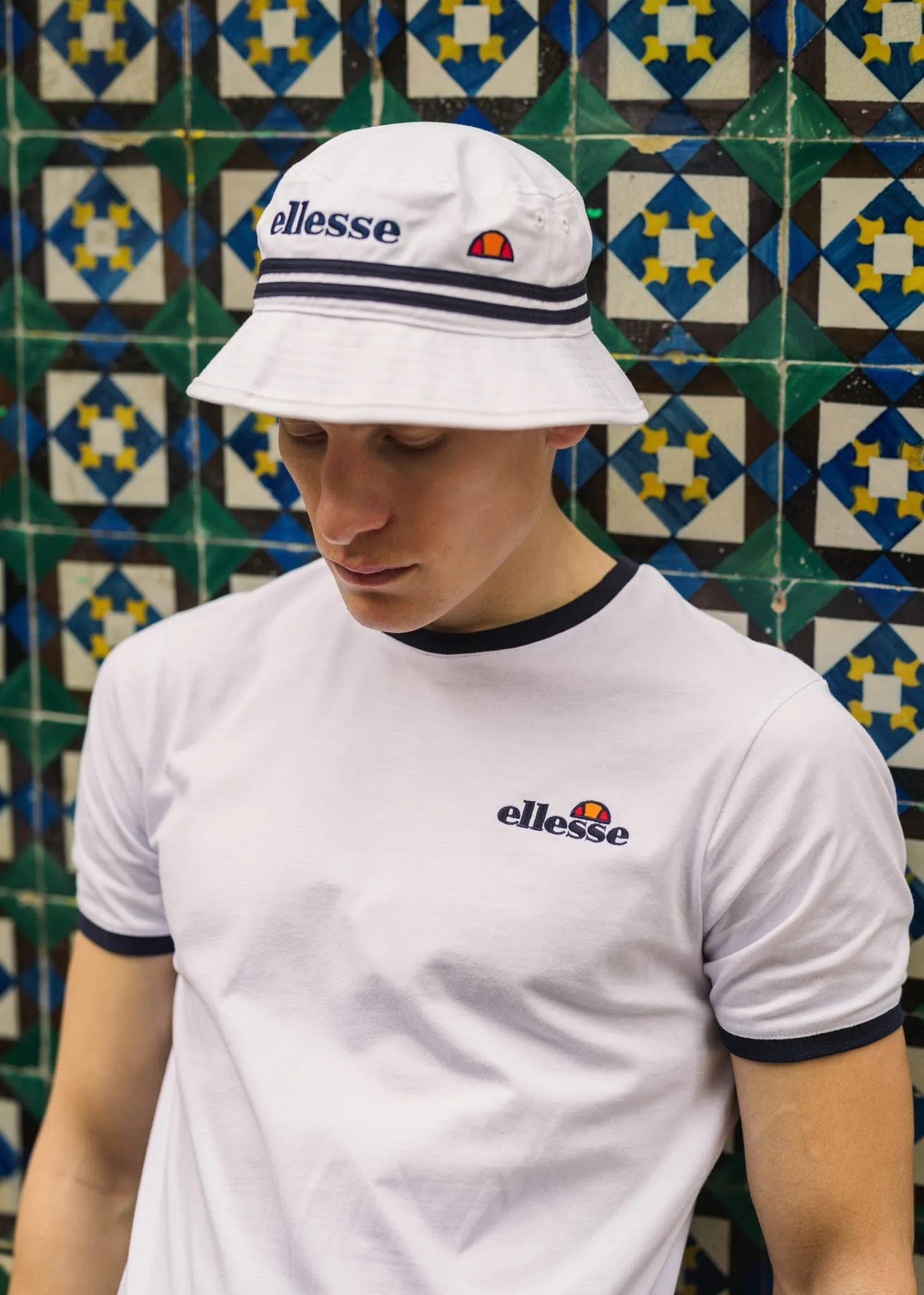 Lorenzo bucket hat - white