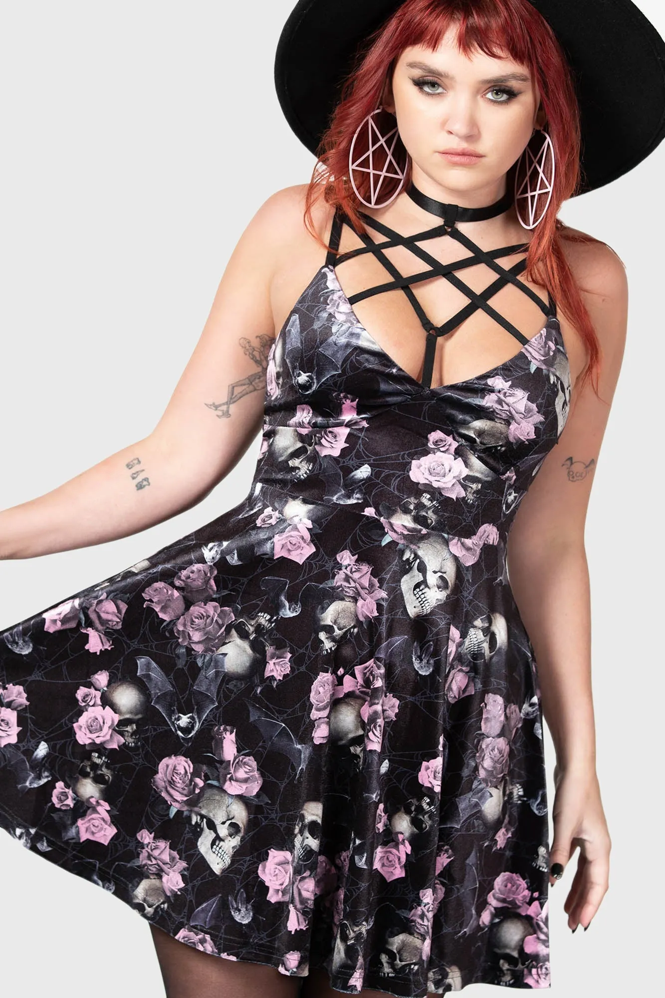 Magica Skater Dress [BLACK/PINK]