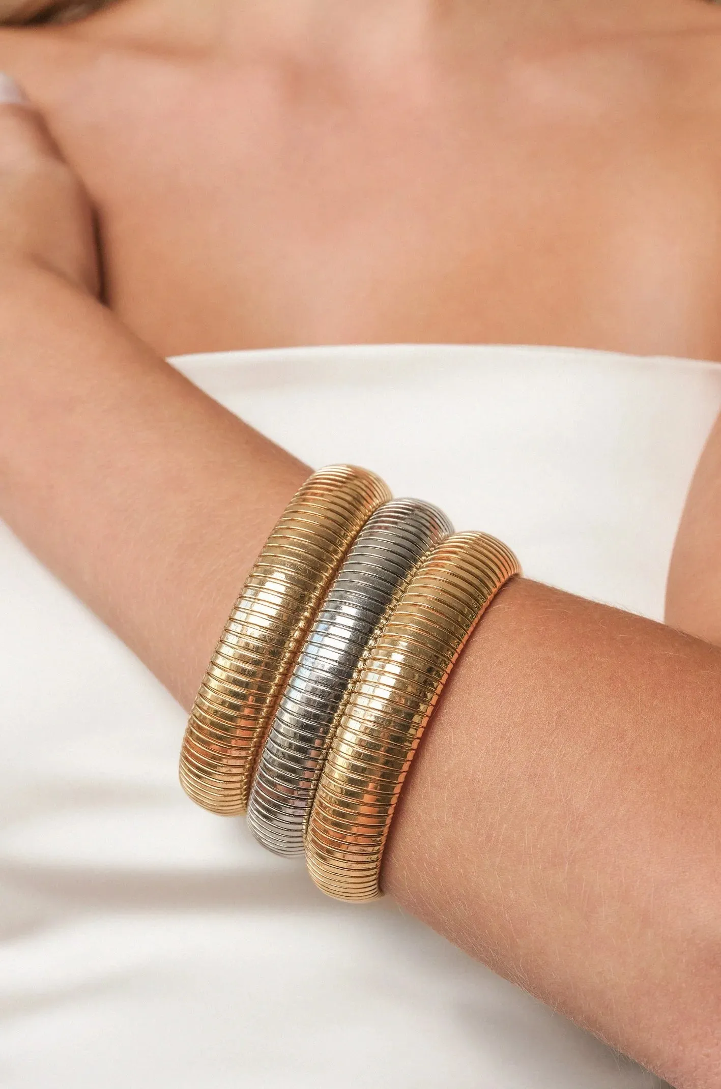 NEW!! Golden Hour Stretch Bracelet Set in Gold and Silver by Ettika