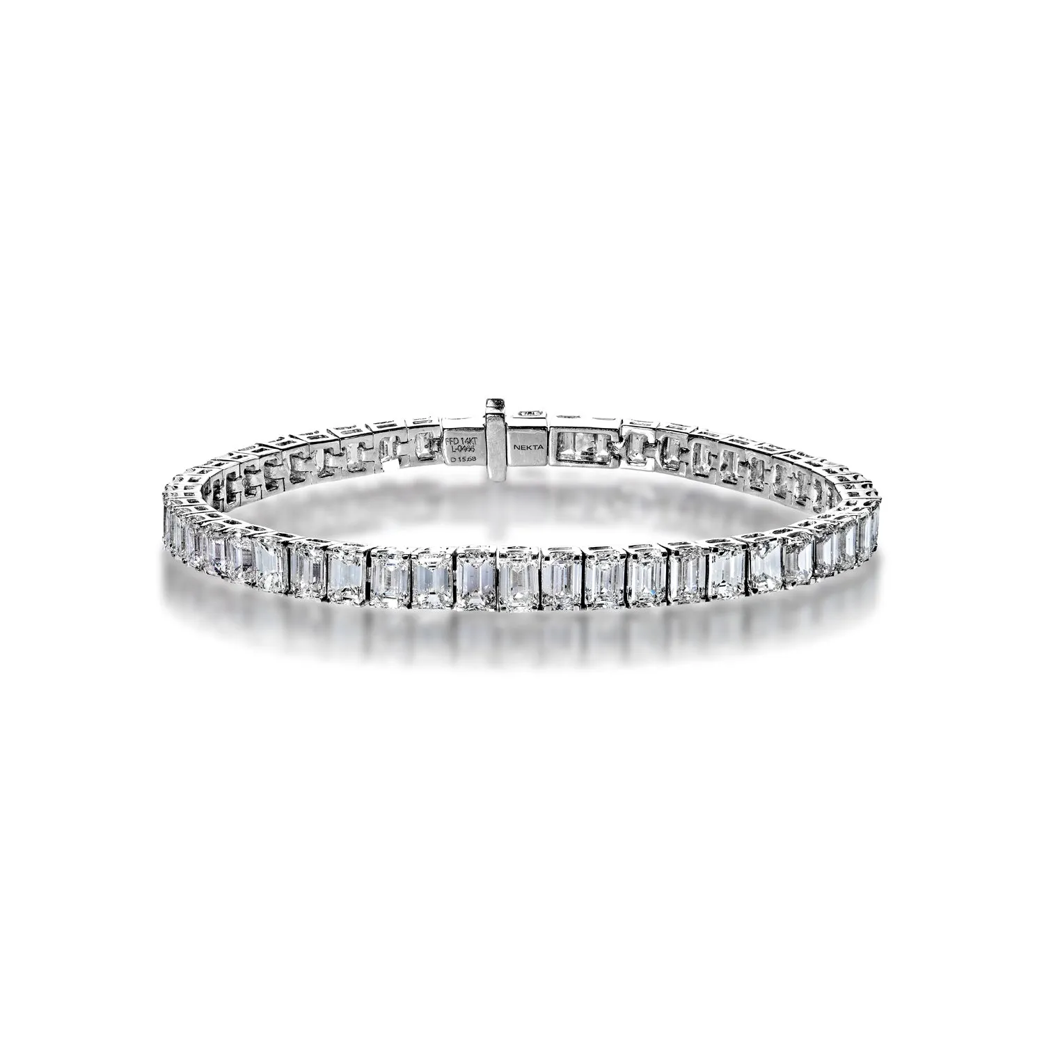 Paulina 16 Carat Emerald Cut Single Row Diamond Tennis Bracelet in 14k White Gold