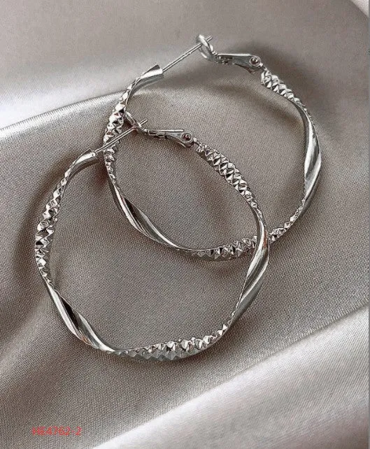 Silver needle large hoop earrings Internet celebrity drop glazed plain hoop earrings for women French style high-end hoop earrings