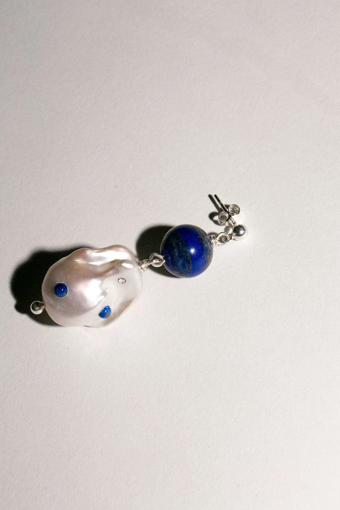 Single Lapis Globe Earing