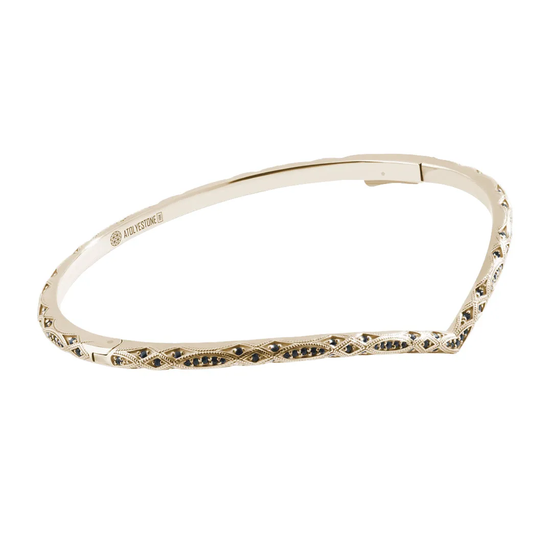 Streamline Curve Bangle in Gold