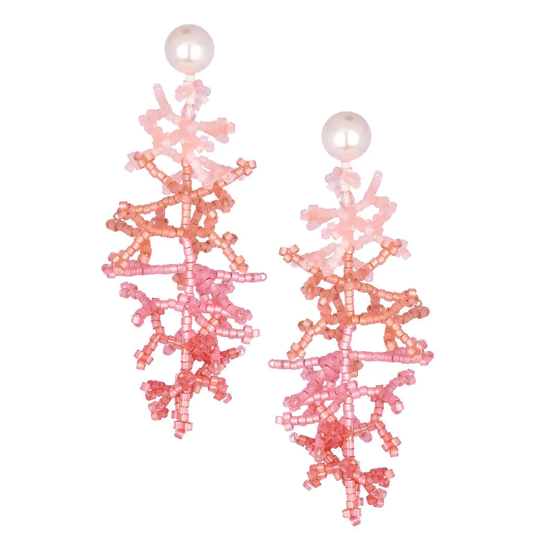 Stud earrings beaded in coral shape