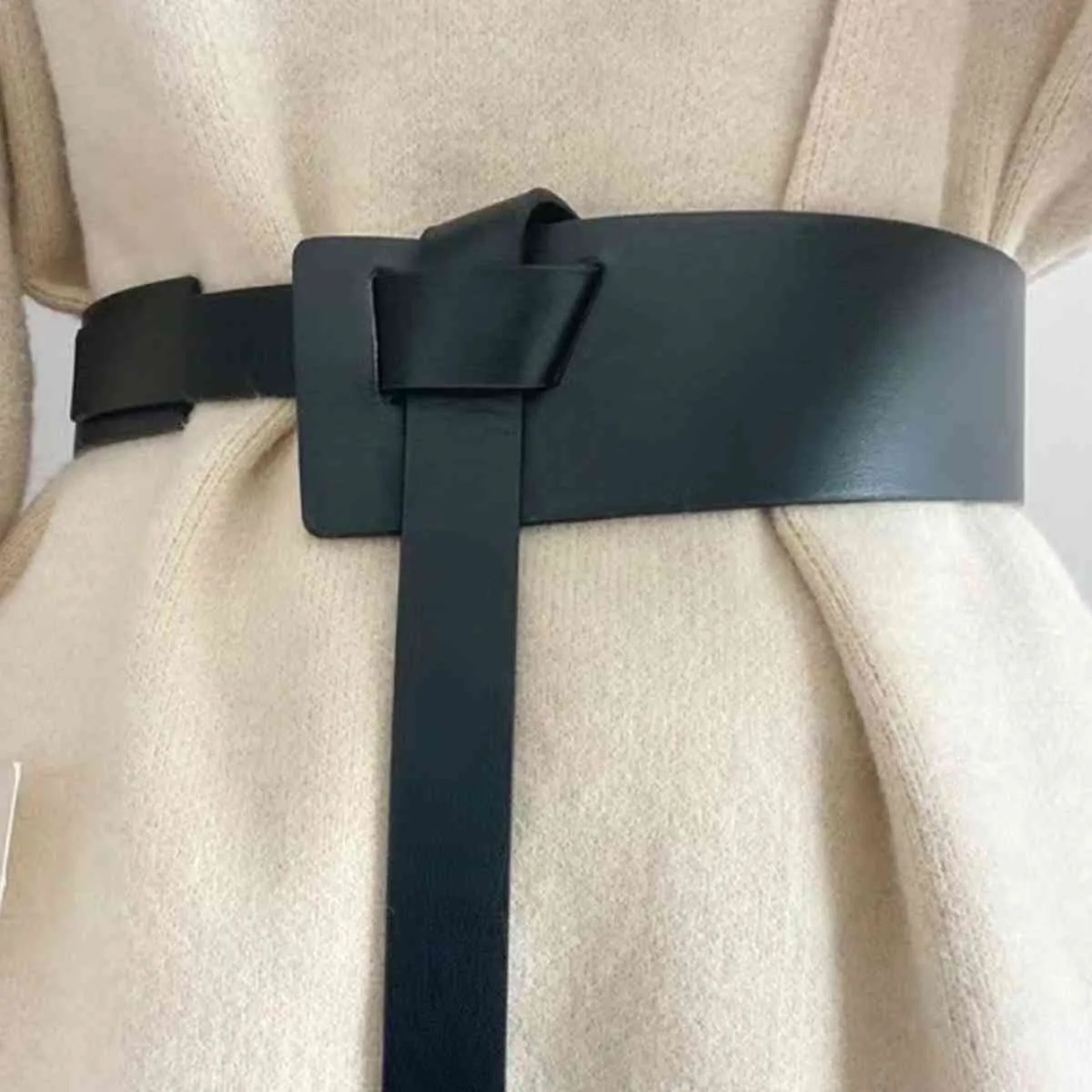 TEEK - Knot Tie Belt