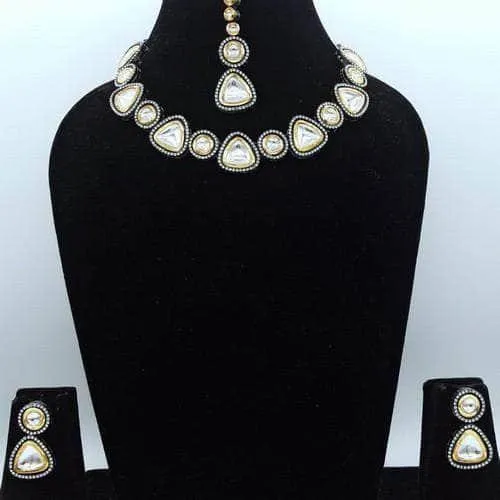 Triangular Dual Ad Kundan Necklace Set