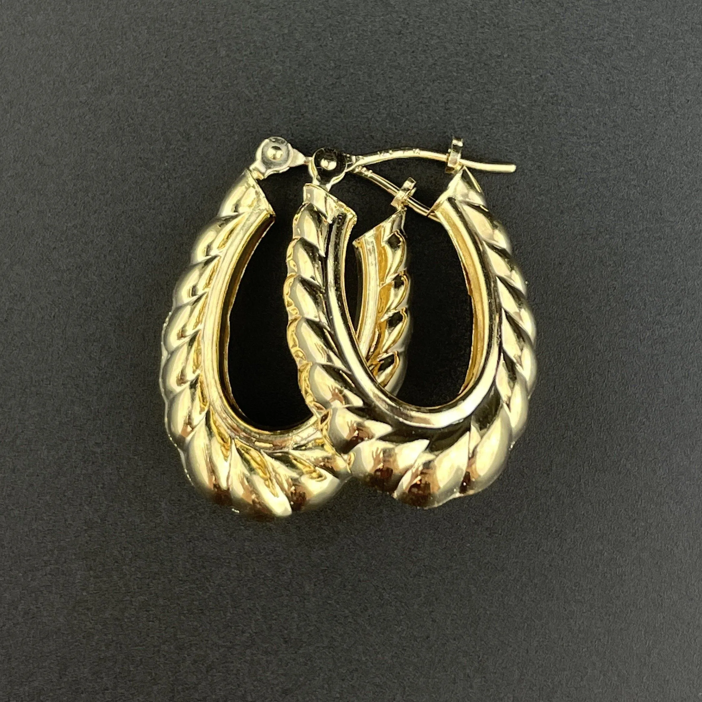 Vintage Solid 14K Gold Double Sided Braid Earrings